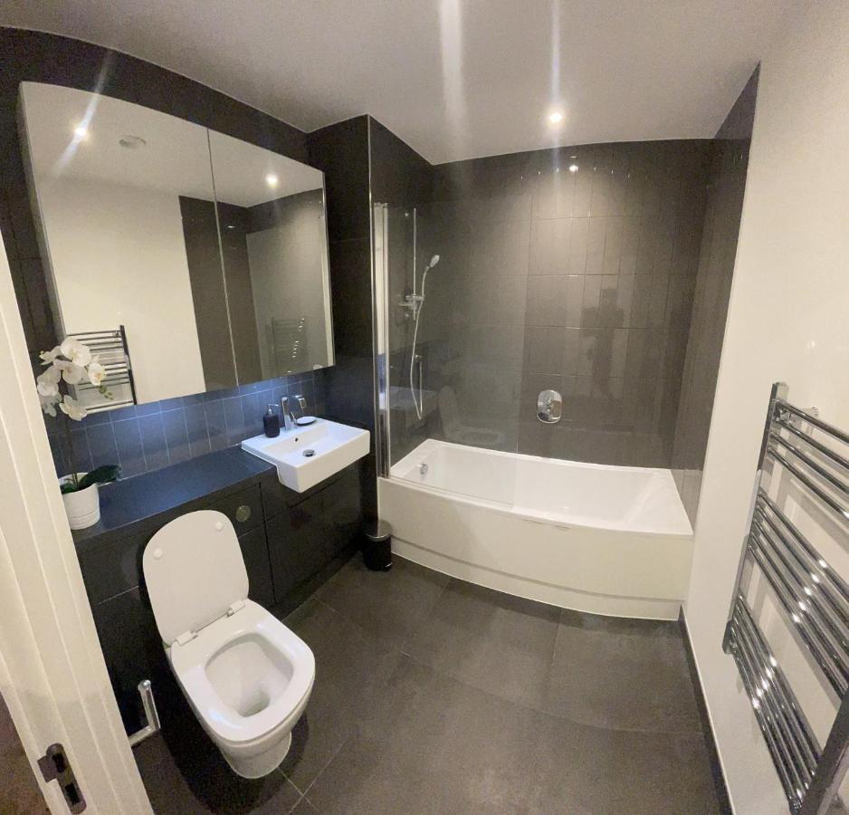 Immaculate 2Bed Apartment In London- City Views Экстерьер фото